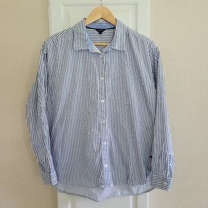 Nautica Blue Striped Round Hem Button Down Shirt Size Medium